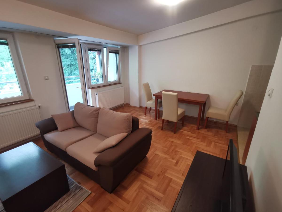 Ferienwohnung Zagrebska Flat Skopje Exterior foto