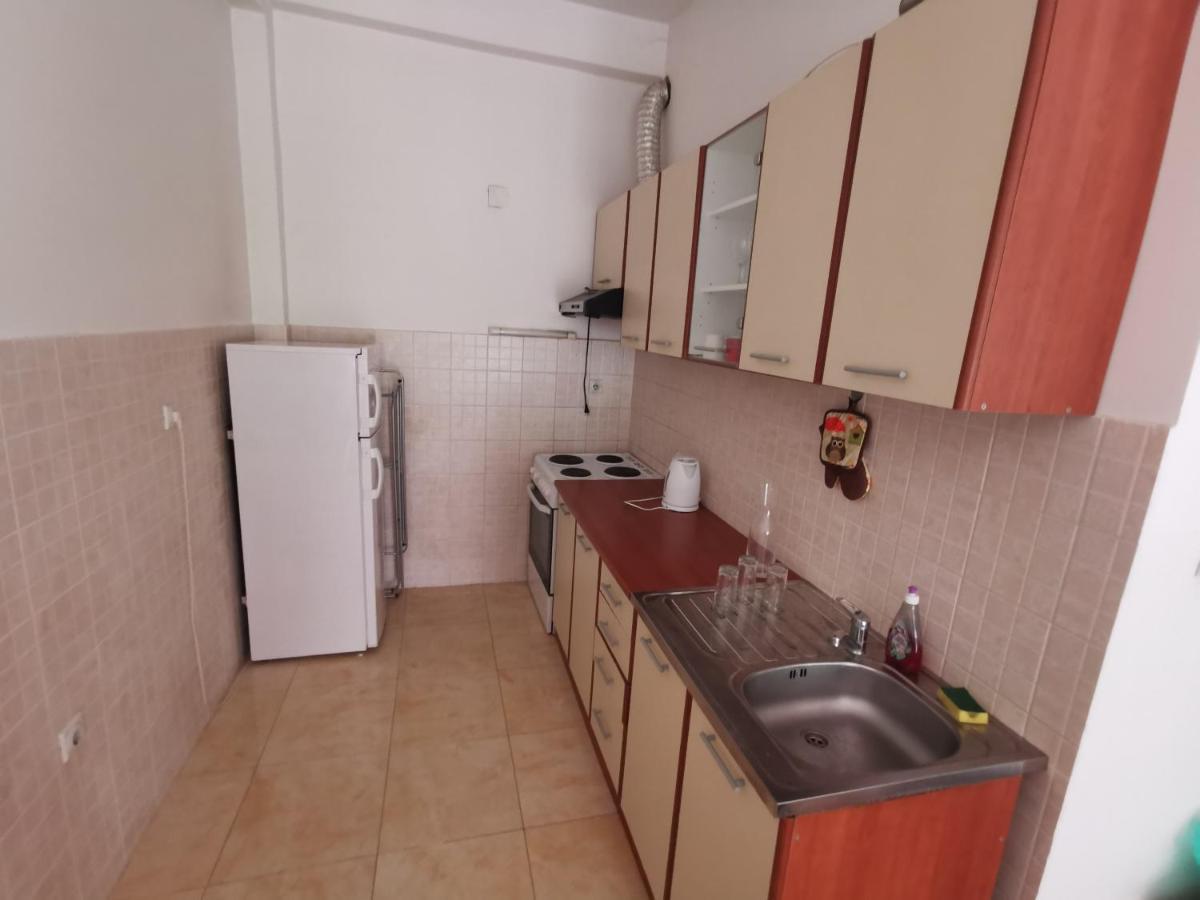 Ferienwohnung Zagrebska Flat Skopje Exterior foto